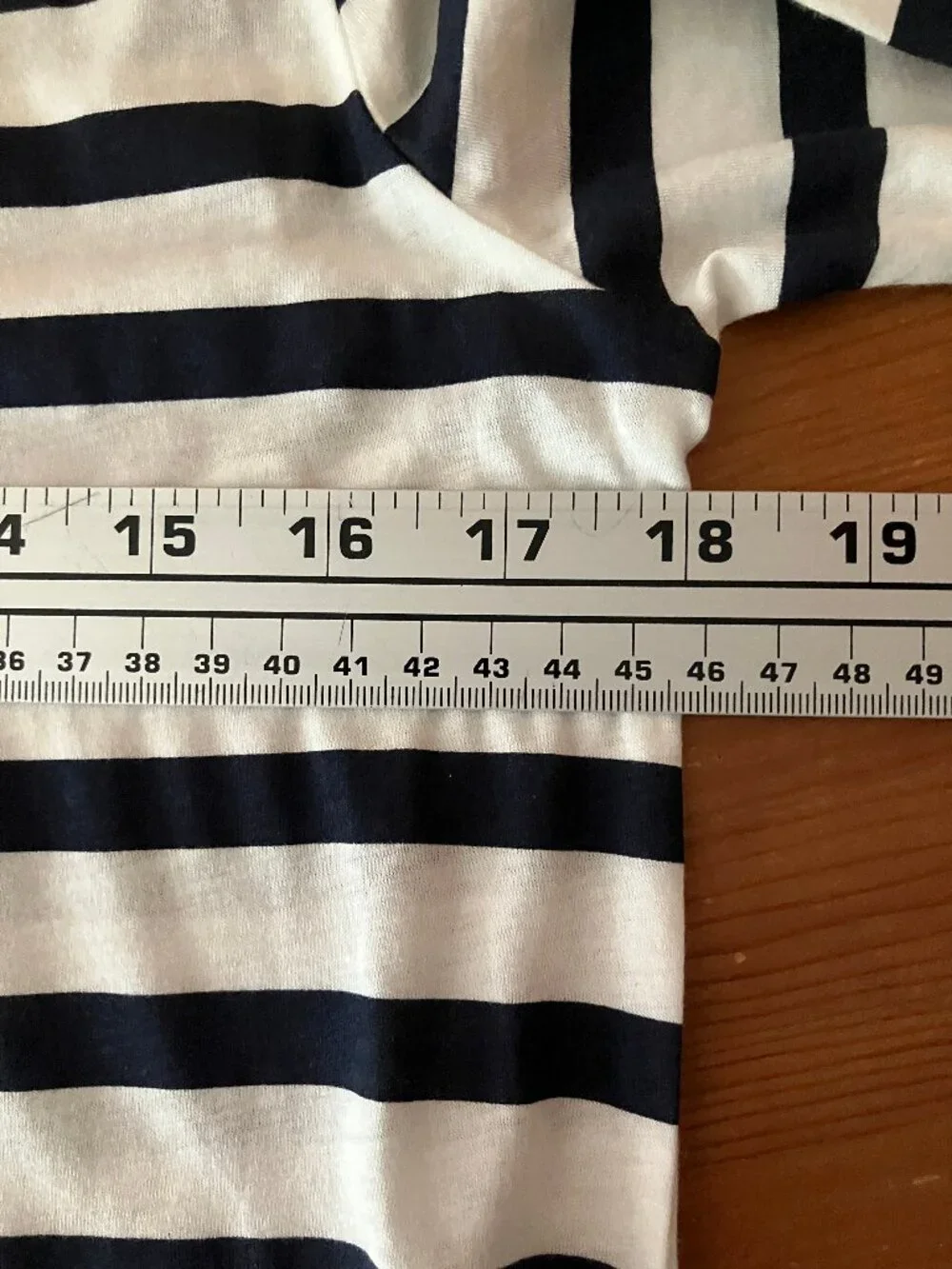 J.CREW Navy Blue/White striped T-shirt red anchor patch Cotton Boatneck Sz S